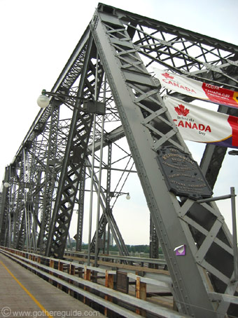 Alexandra Bridge Ottawa
