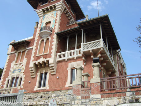 Genoa House