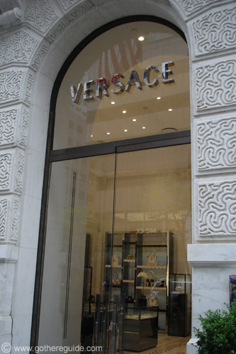 Fifth Avenue Versace